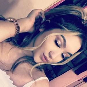 Meet your Posher, Mackenzie